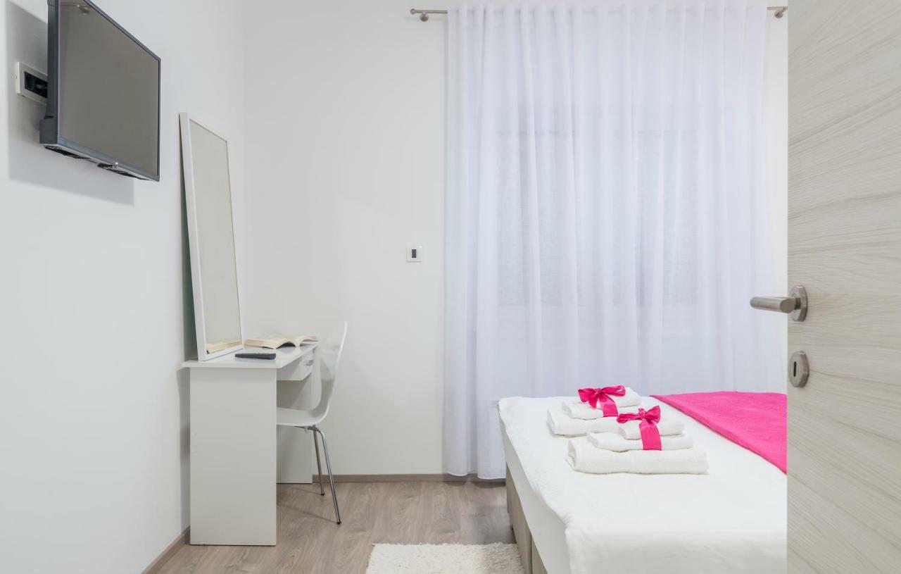 Apartments Vita Poreč Eksteriør billede